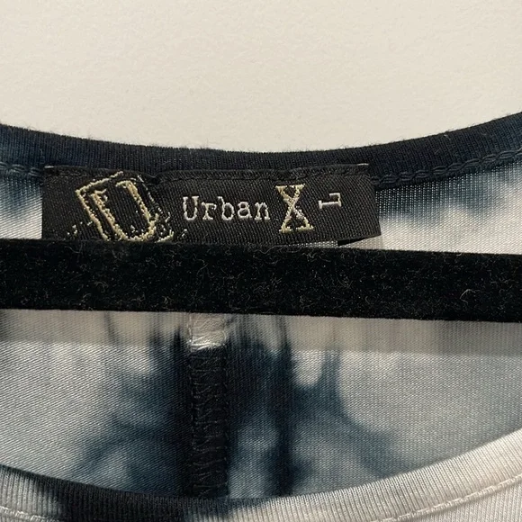 Tie-Dye Women's Top Size Large - Picture 5 of 5